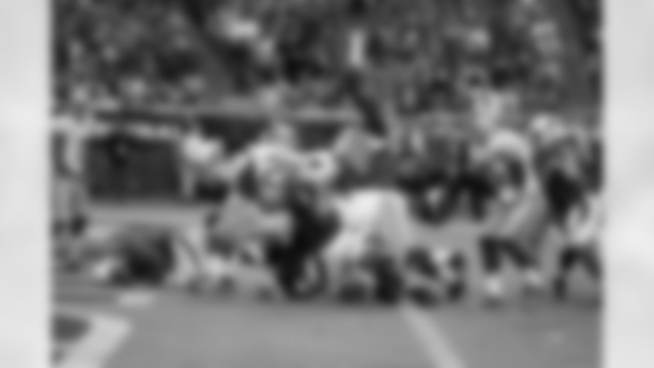 LB Kevin Minter: Two points