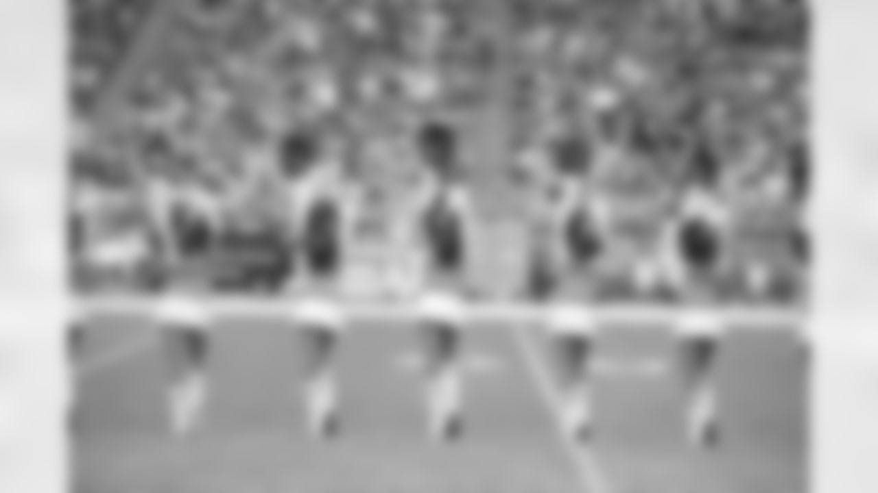 Cardinals Cheerleaders