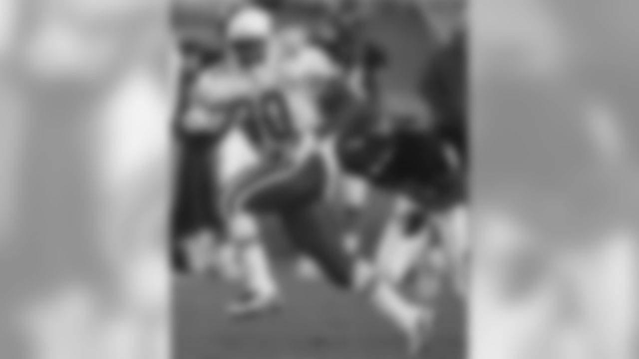 1996: RB Leeland McElroy, Texas A&M