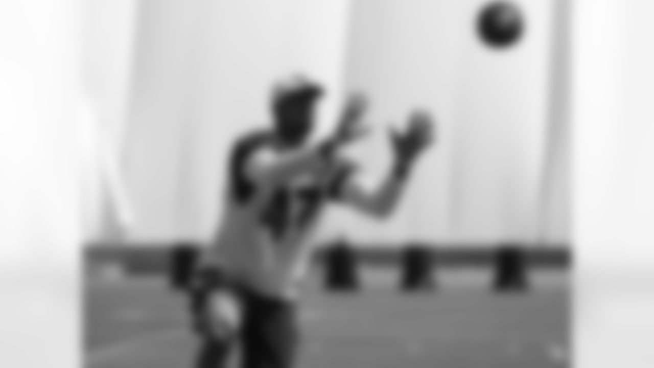 LB Shaq Riddick