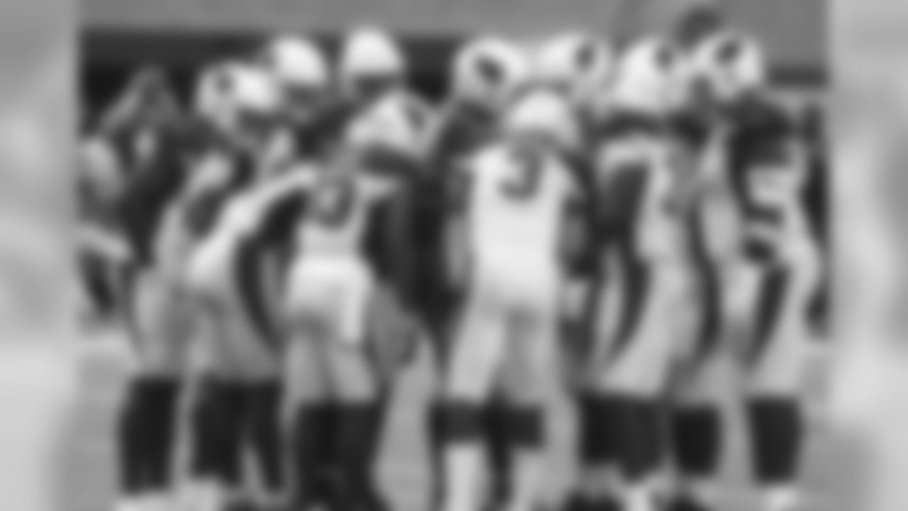 Arizona Cardinals quarterback Josh Rosen (3) calls a play in the huddle during the first half of an NFL football game against the Minnesota Vikings, Sunday, Oct. 14, 2018, in Minneapolis.