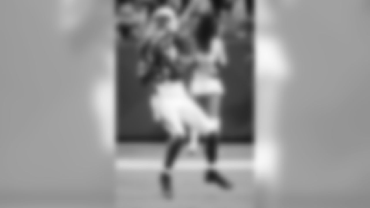 WR Jaymar Johnson