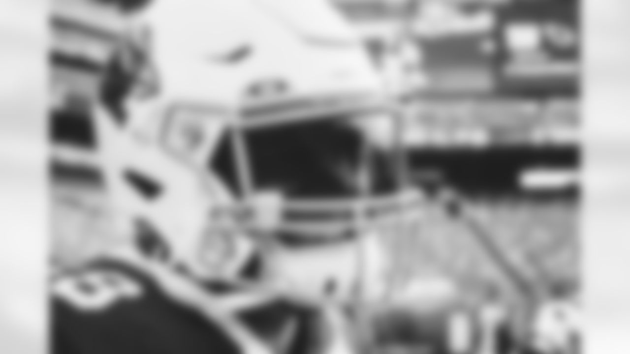 LB Jordan Hicks