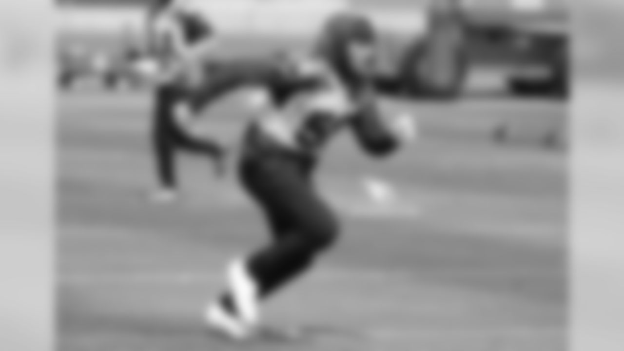 LB Scooby Wright