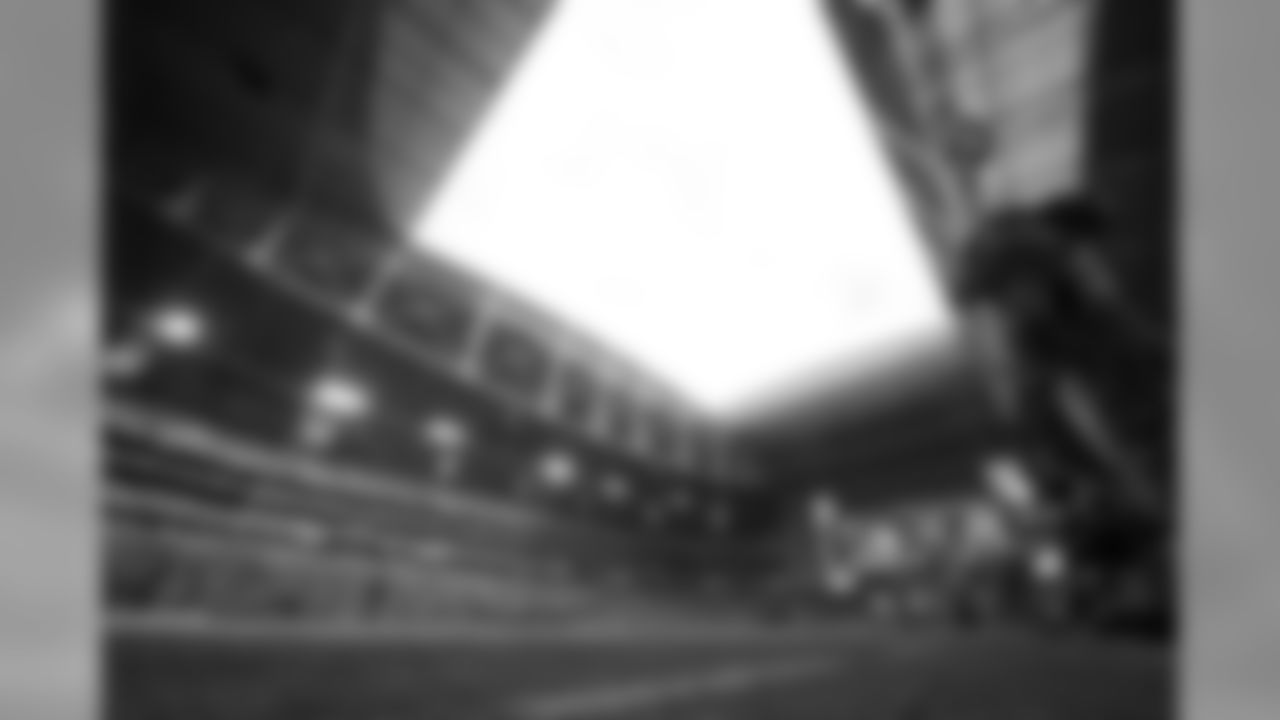 An open roof for the game