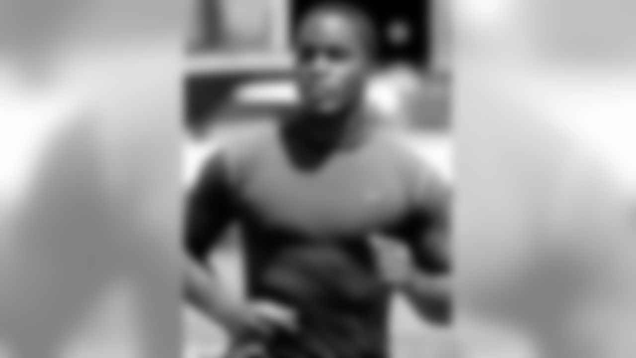 LB Kevin Minter: Four stars