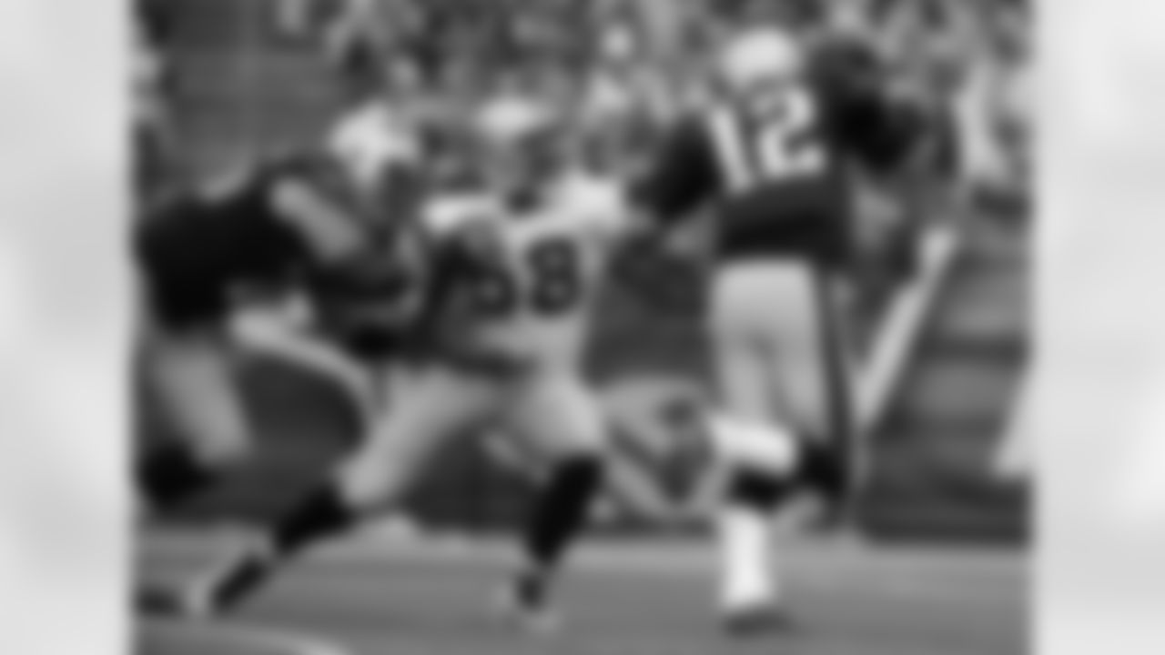 DE LaMarr Woodley