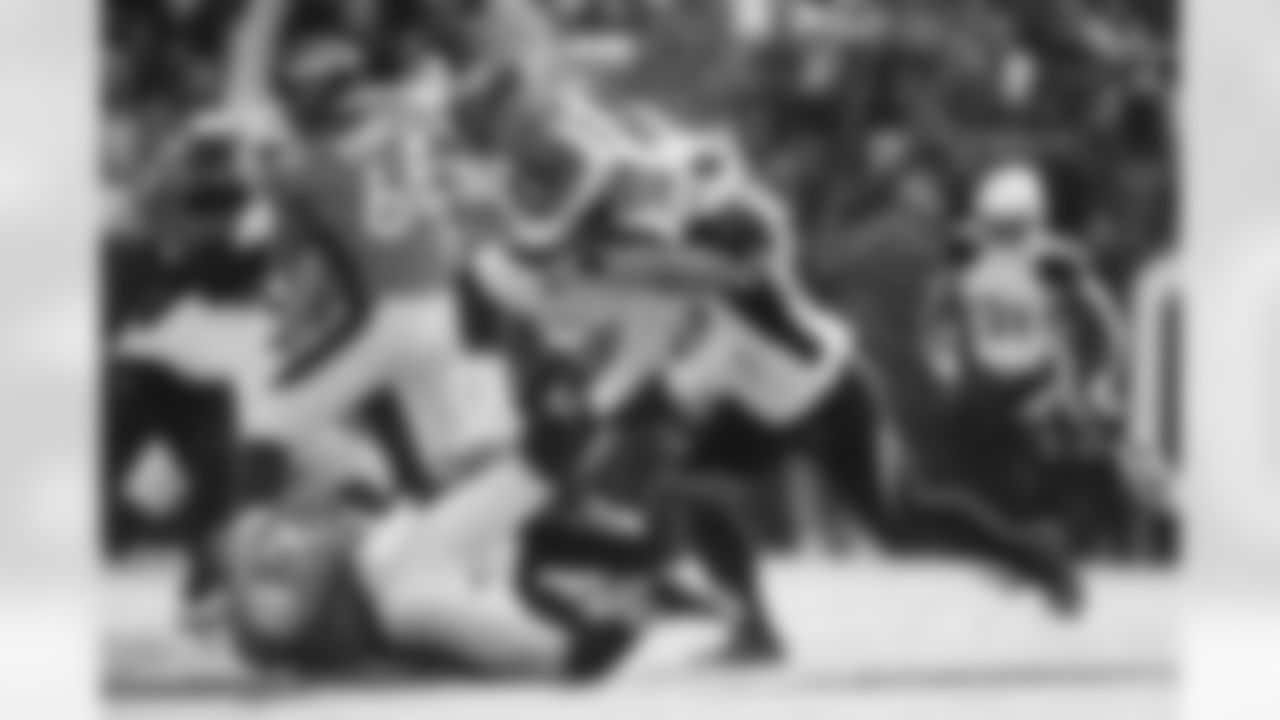 Arizona Cardinals defensive tackle Leki Fotu (95) during the 2022 regular season game between the Arizona Cardinals and the Denver Broncos on Sunday, Dec. 18, 2022 in Denver, CO.