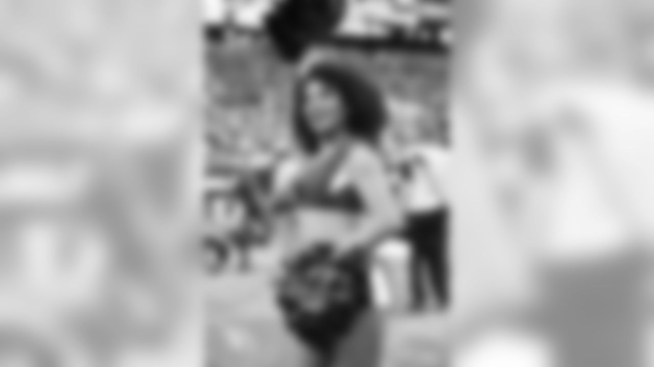 Images of Cardinals cheerleader Tequasia during the 2019 season