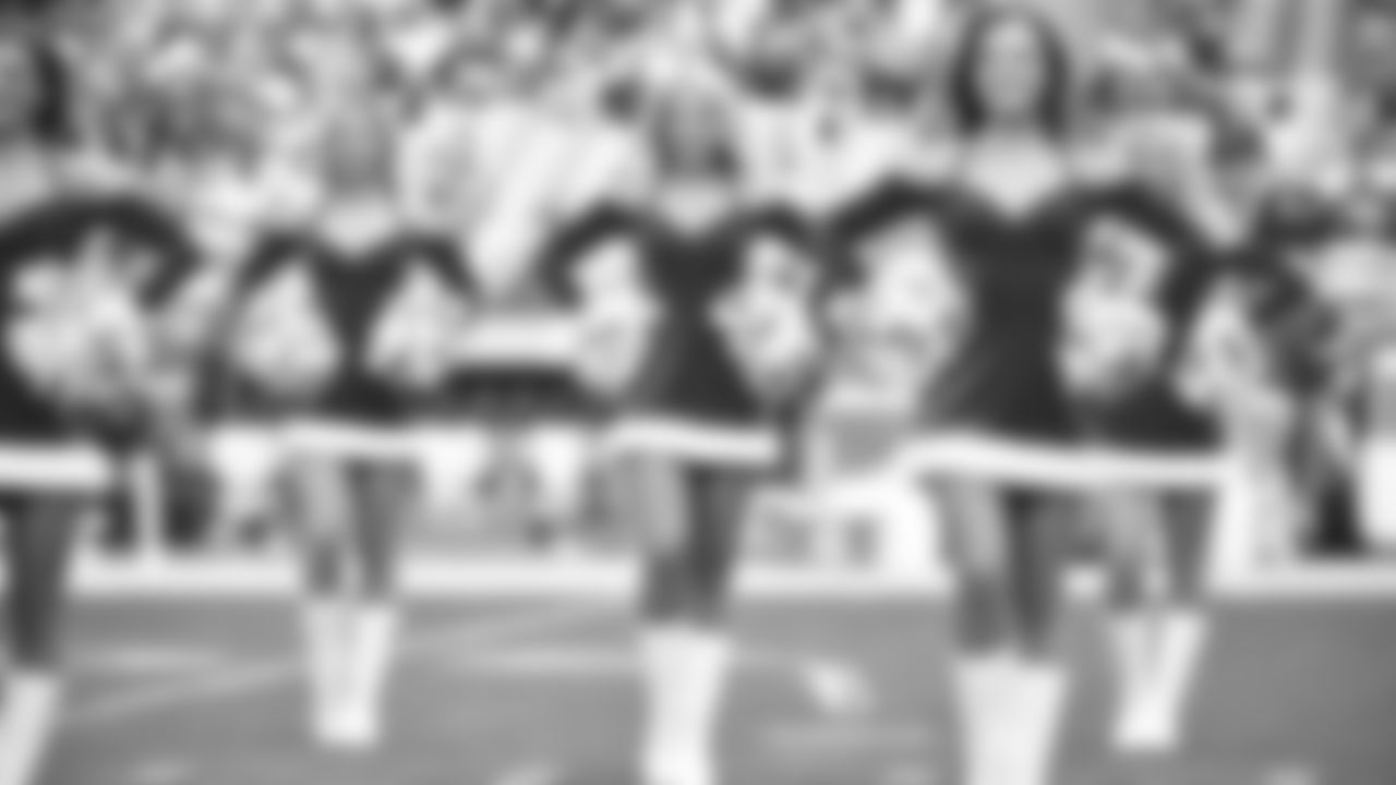 Images of the Cardinals cheerleaders during the Week 16 matchup at State Farm Stadium