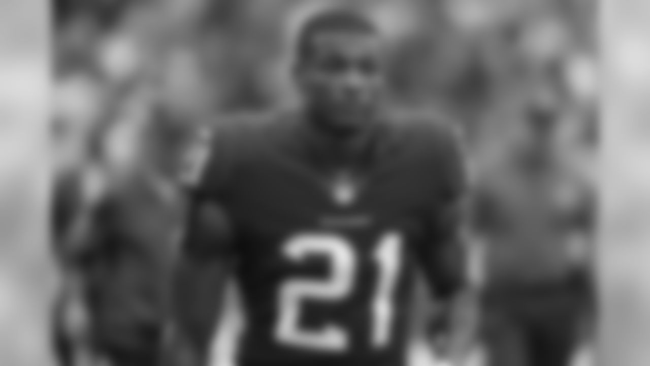 S Marcus Gilchrist