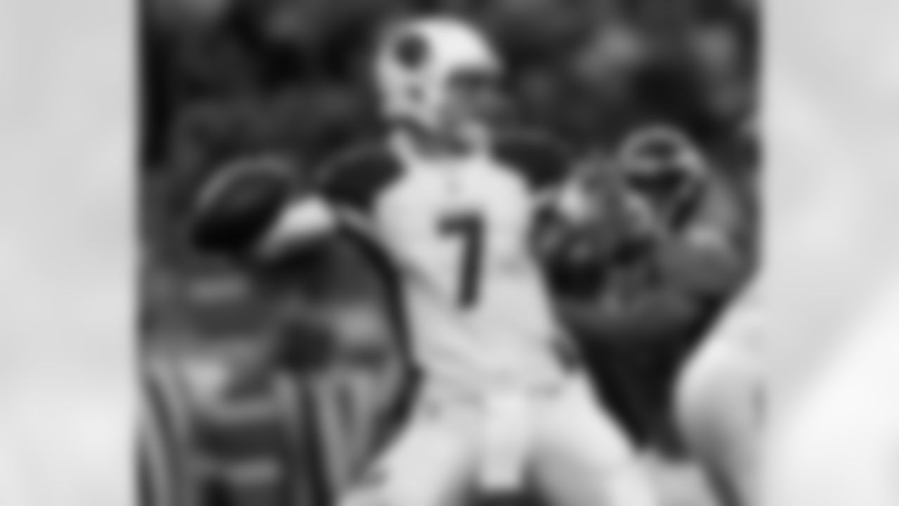 QB Blaine Gabbert