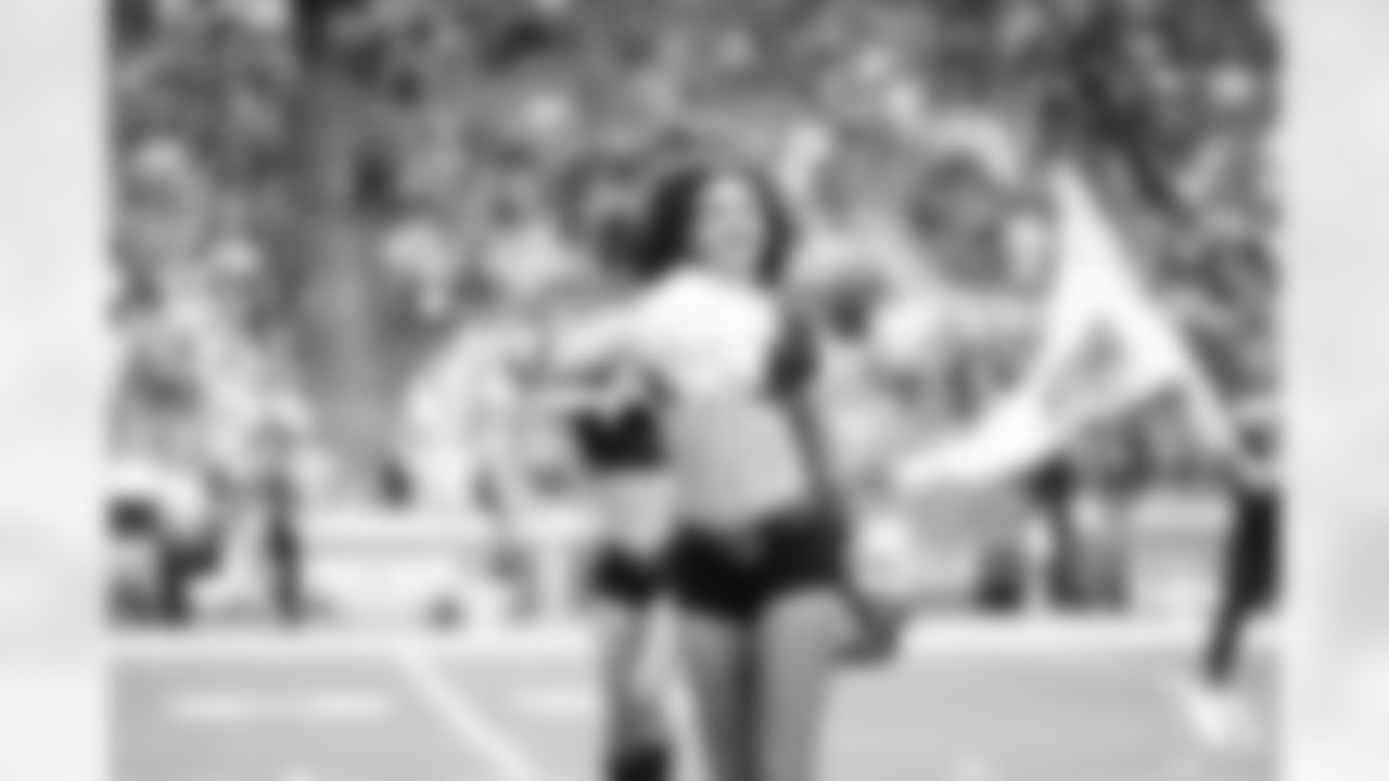 The Arizona Cardinals Cheerleaders during the Week 5 game against the Cincinnati Bengals on Sunday, Oct. 8, 2023.