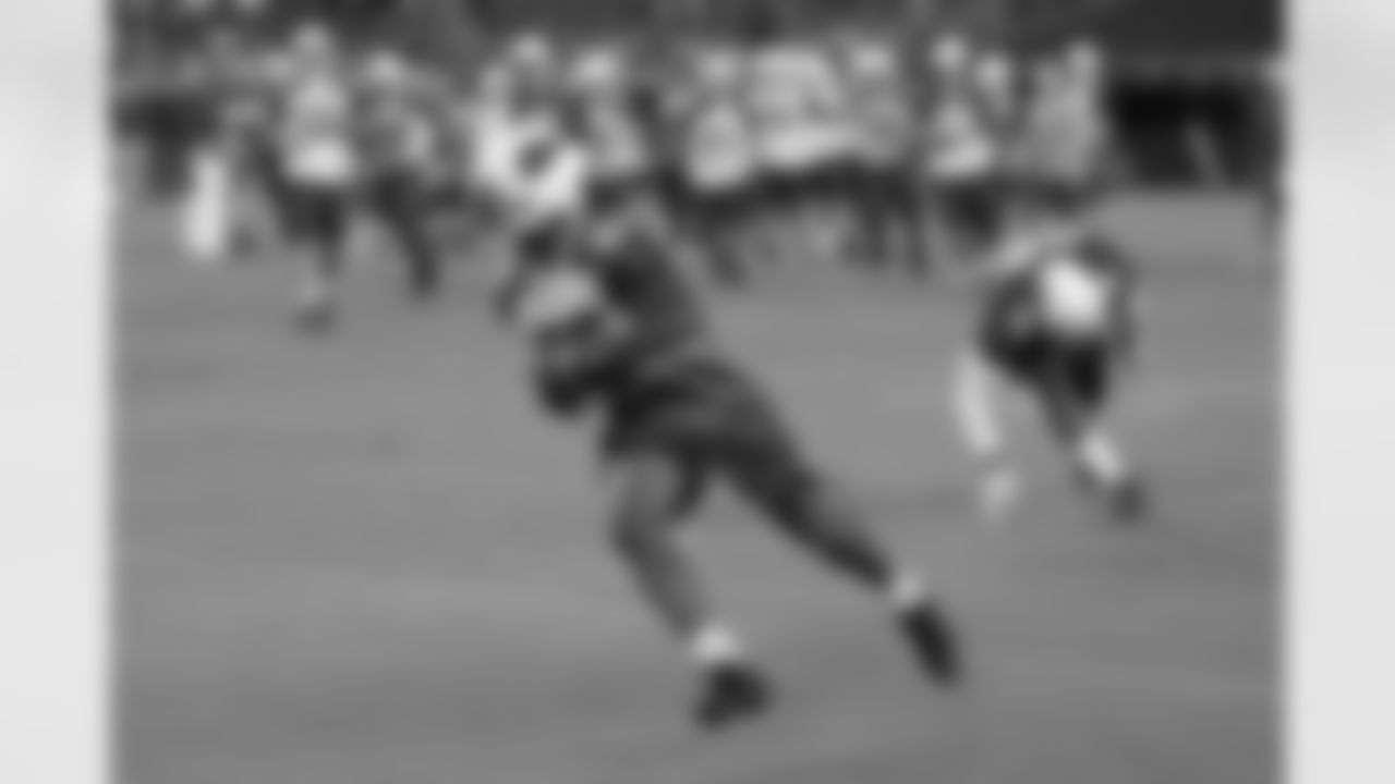 Early Doucet makes a catch