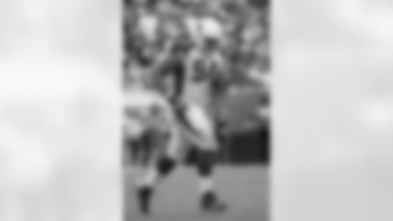 DL Xavier Williams: 14 tackles