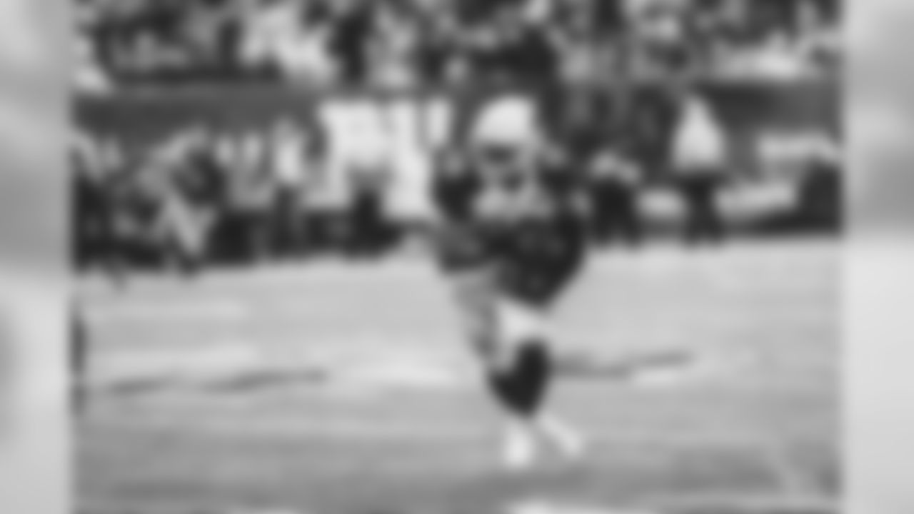 LB Jordan Hicks nabs an interception in New York.
