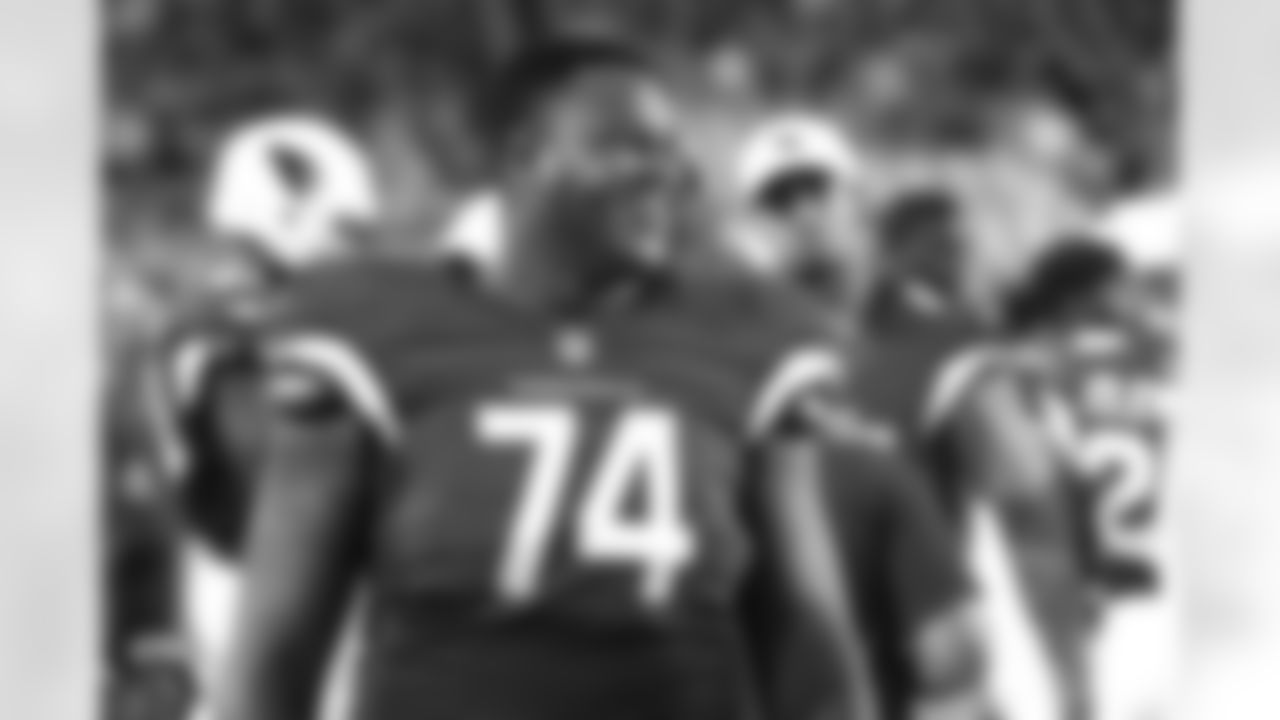 T D.J. Humphries