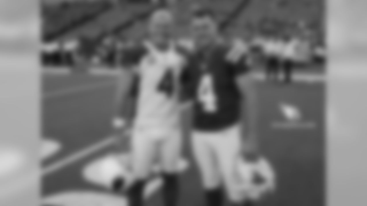 Cardinals K Phil Dawson (left) and Colts K Adam Vinatieri