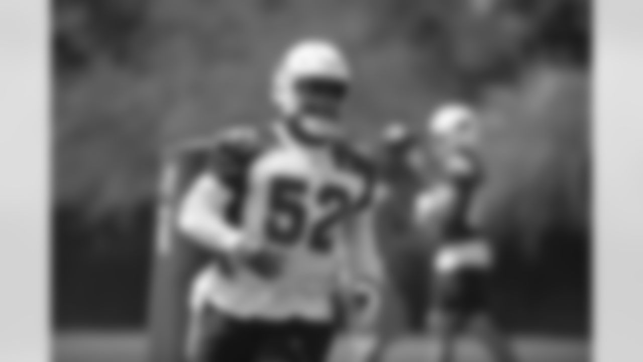 Arizona Cardinals linebacker Victor Dimukeje (52) practices during Week 3 of the OTA offseason program on Thursday, June 9, 2022 in Tempe, AZ.