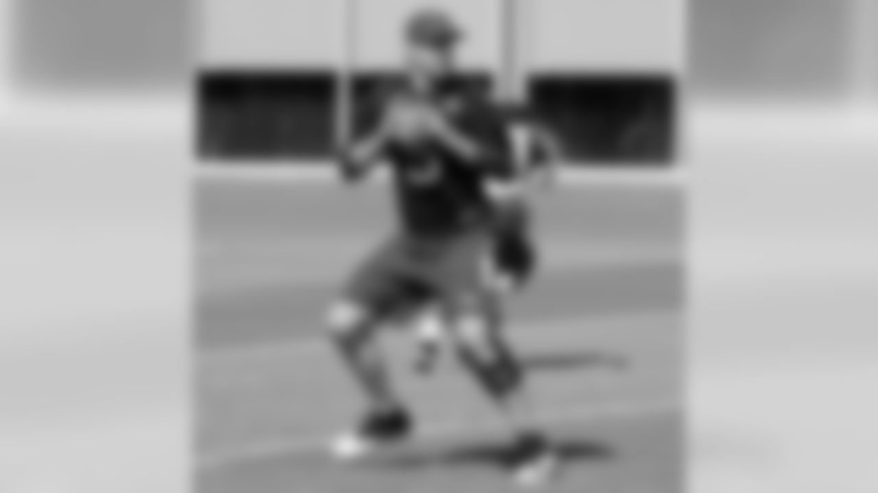 QB Carson Palmer