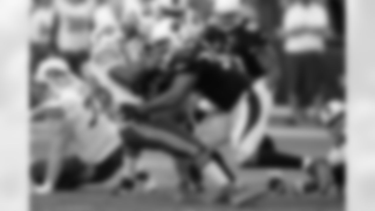 Calais engulfs CJ Spiller