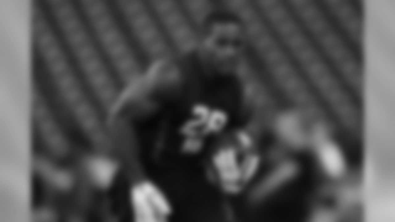 Miami RB Mark Walton: Projected fourth-rounder