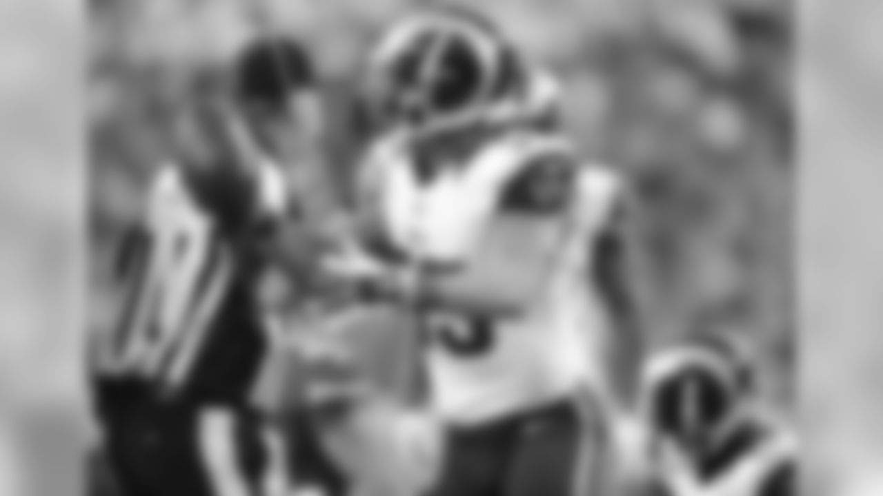 LB James Laurinaitis