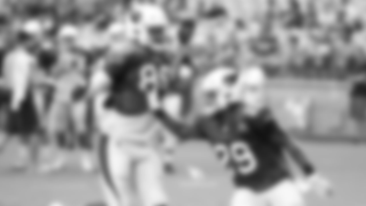 TE Ricky Seals-Jones (left) and RB Chase Edmonds