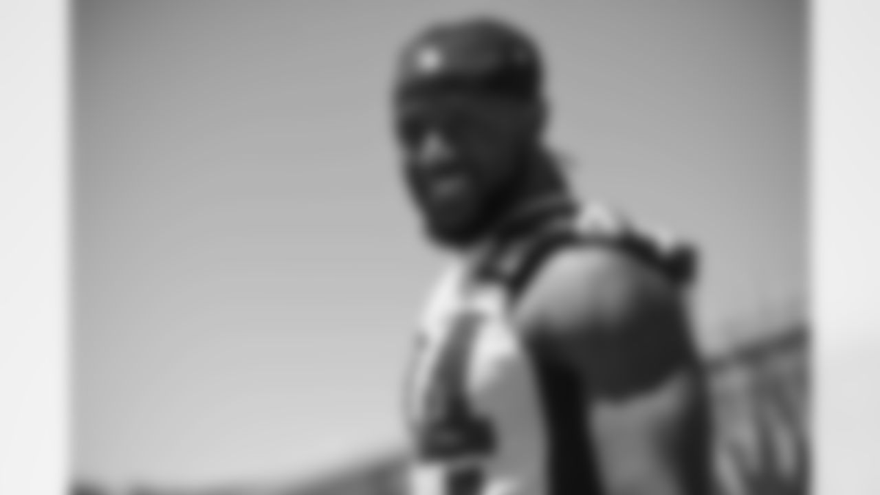 Arizona Cardinals linebacker Owen Pappoe (44) during Week 1 of the OTA offseason program at the Dignity Health Training Facility on Tuesday, May 23, 2023 in Tempe, AZ.