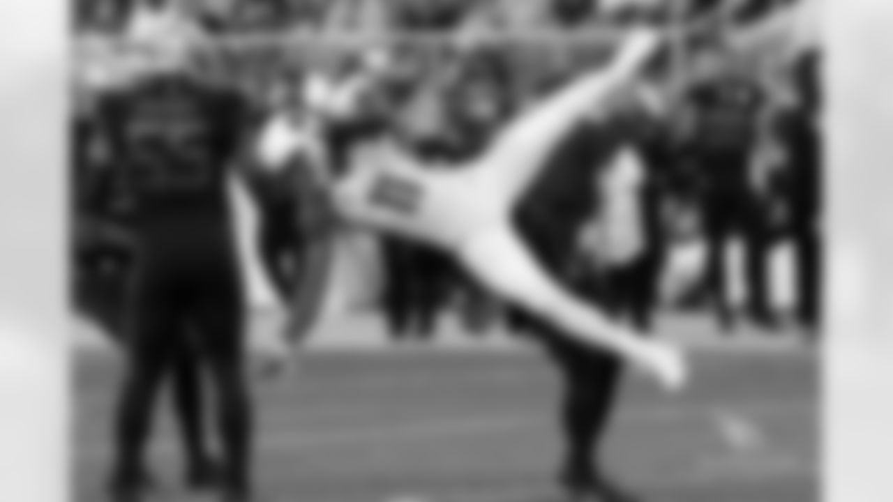 WR Larry Fitzgerald against the 49ers