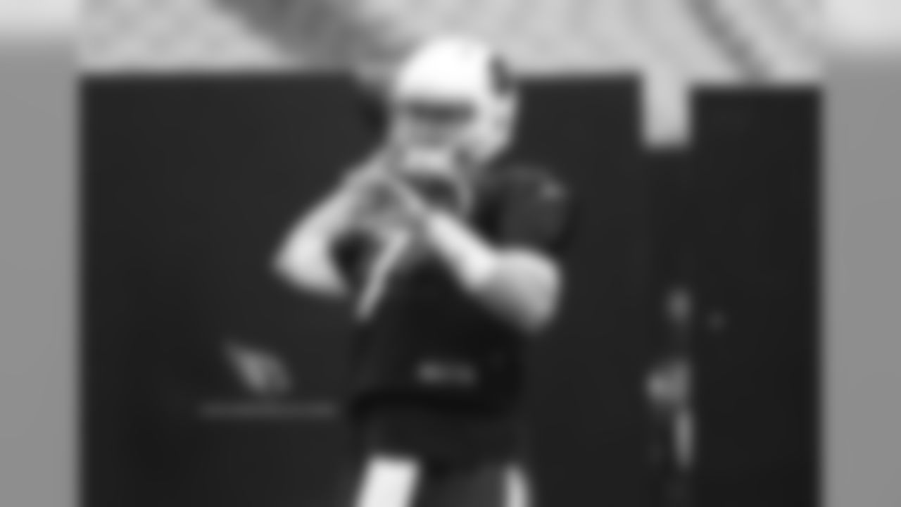 QB Blaine Gabbert