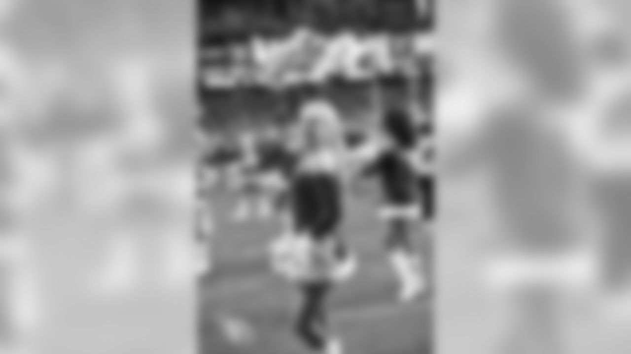 Images of the Cardinals cheerleaders during the Week 15 contest at State Farm Stadium