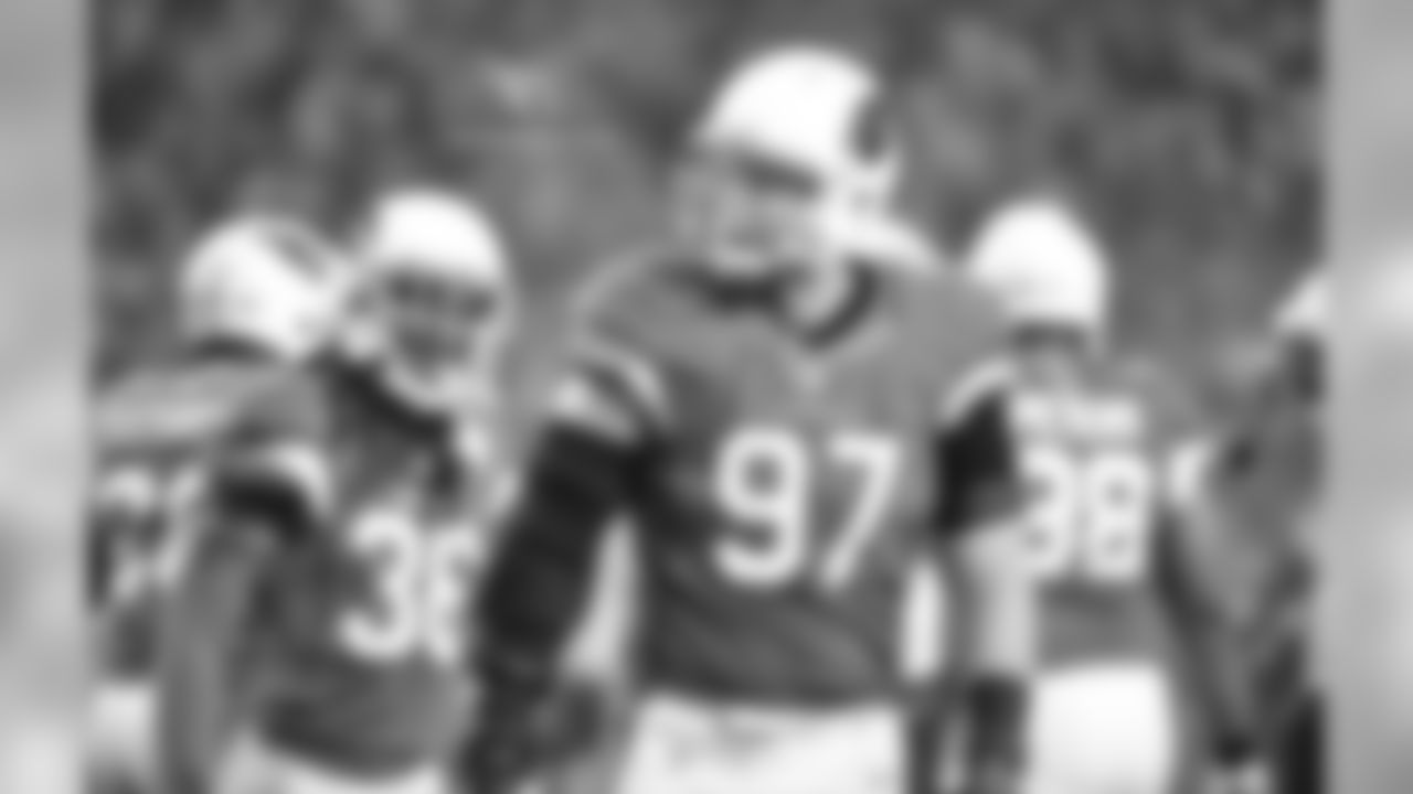DT Josh Mauro against the Jets