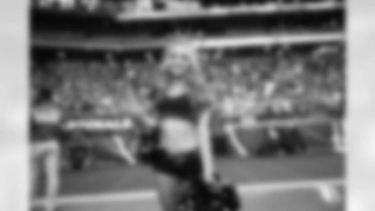 The Arizona Cardinals Cheerleaders during the Week 5 game against the Cincinnati Bengals on Sunday, Oct. 8, 2023.