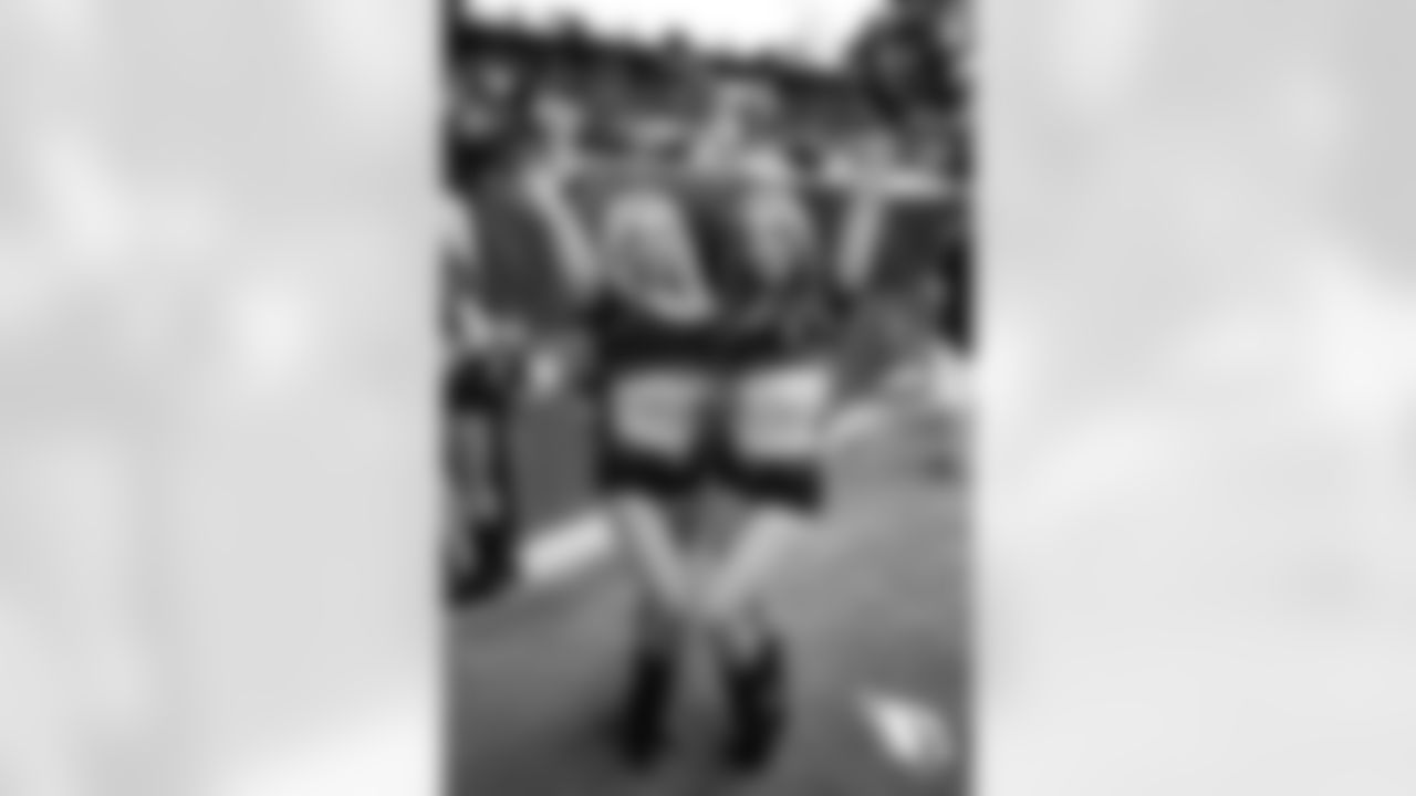 The Arizona Cardinals Cheerleaders during the Week 5 game against the Cincinnati Bengals on Sunday, Oct. 8, 2023.