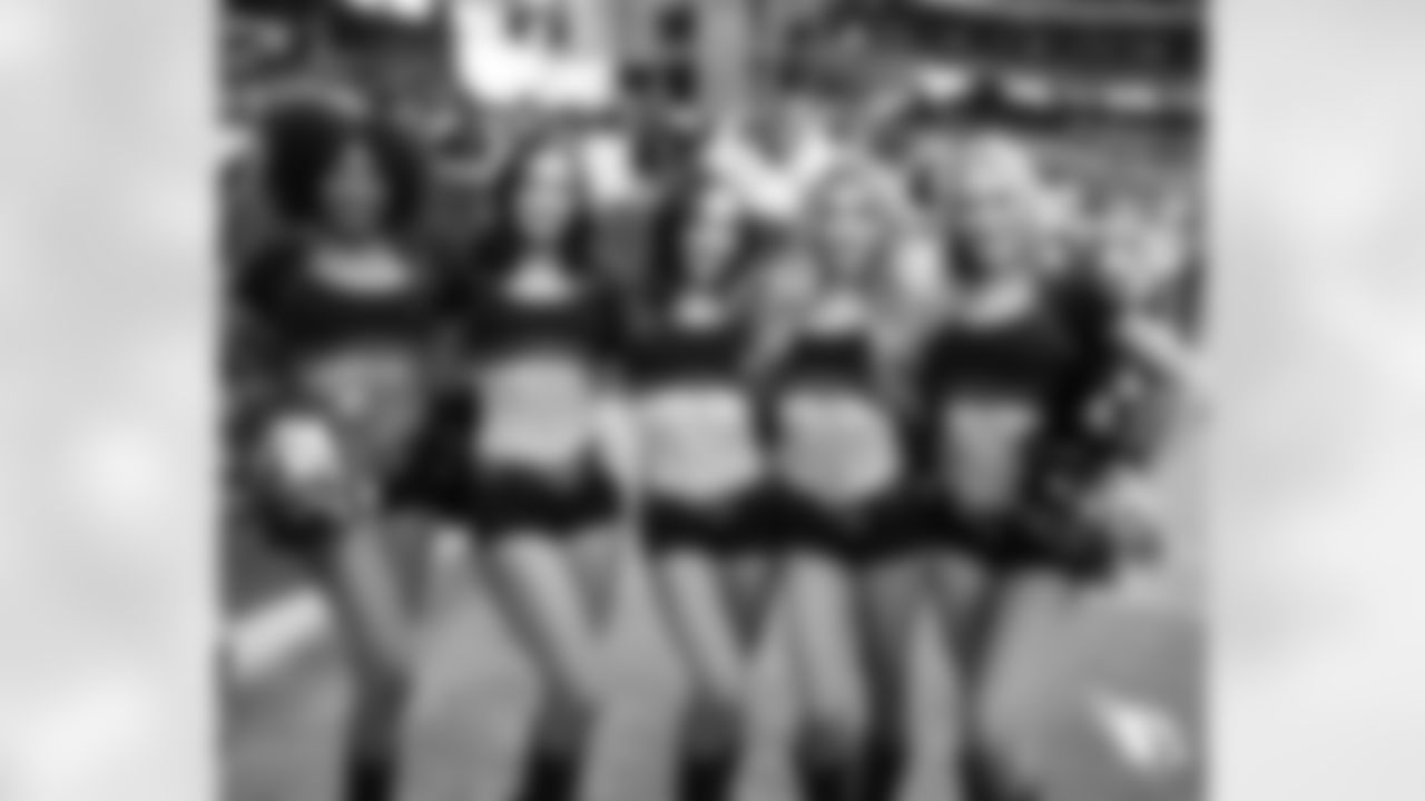 The Arizona Cardinals Cheerleaders during the Week 5 game against the Cincinnati Bengals on Sunday, Oct. 8, 2023.