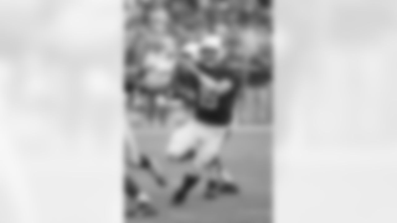 QB John Skelton