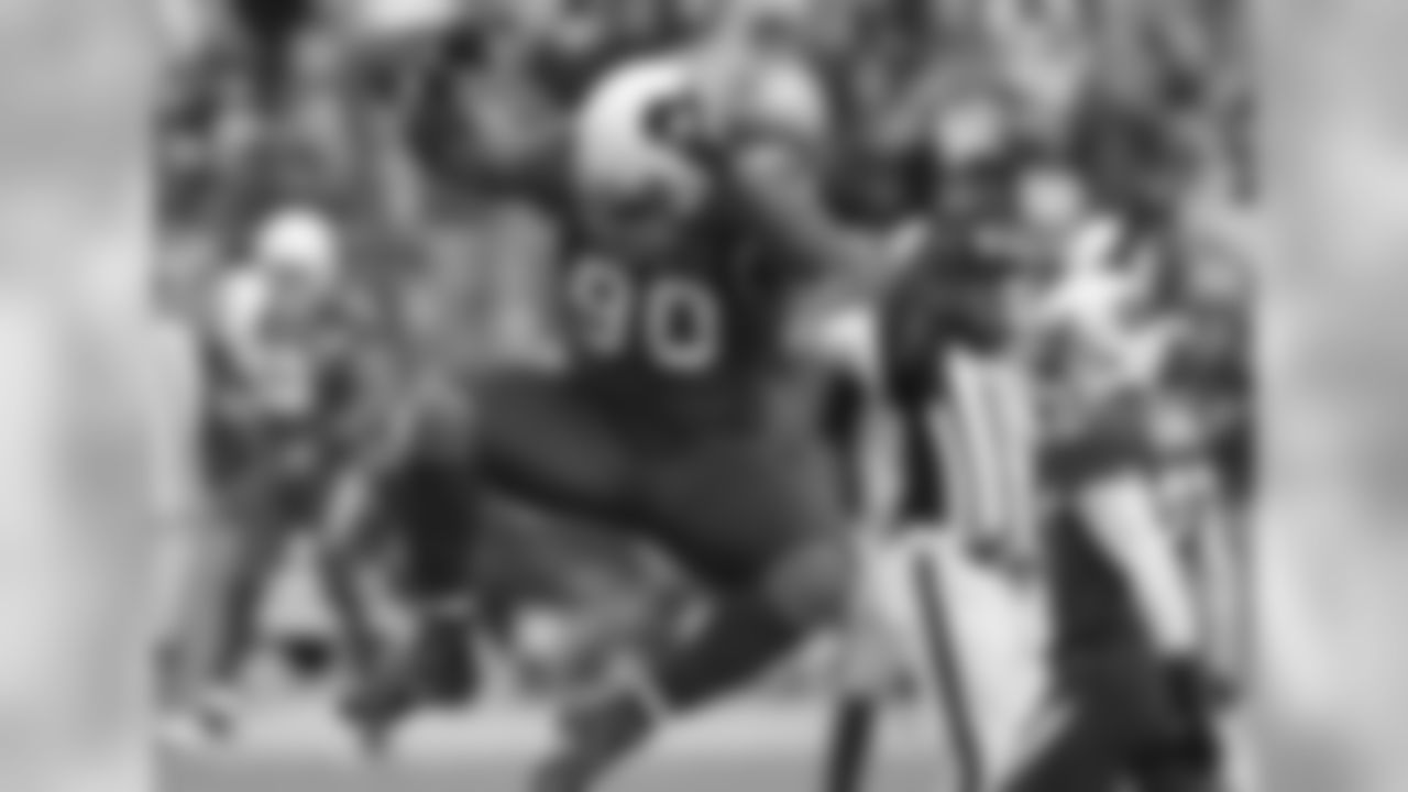 2011: DT Darnell Dockett celebrates a sack