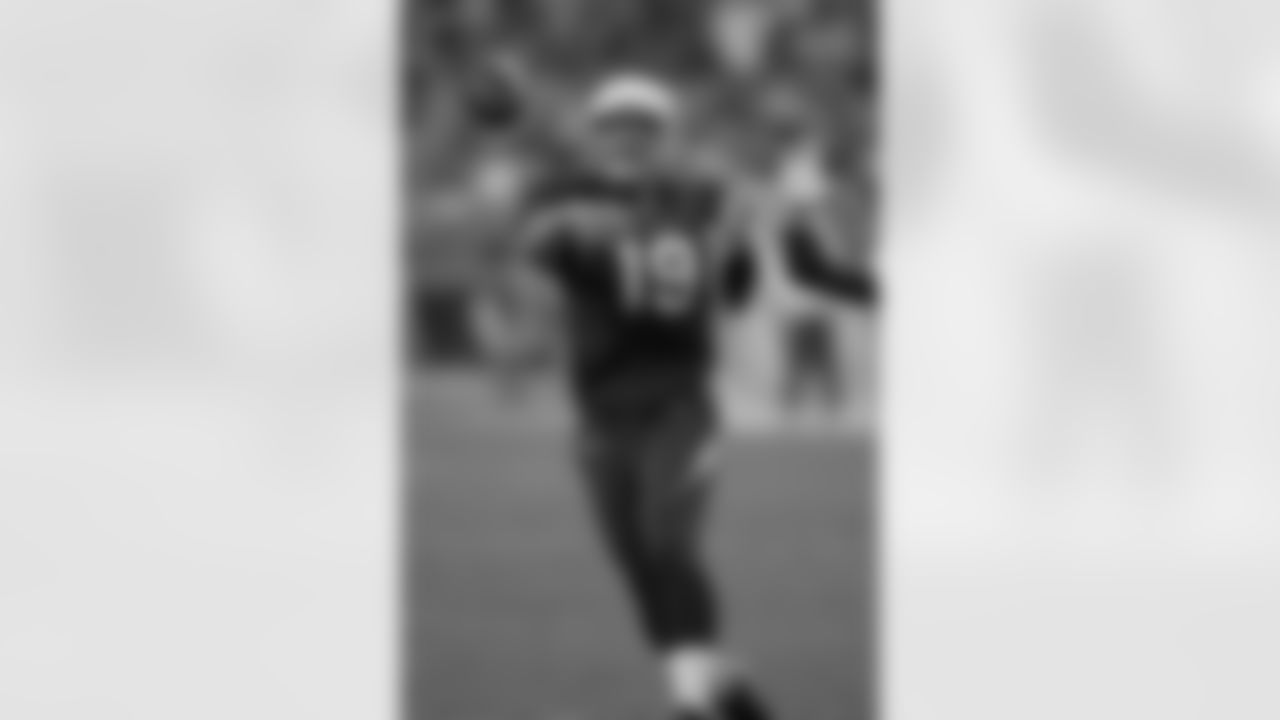 Skelton drives the Cards into Broncos territory