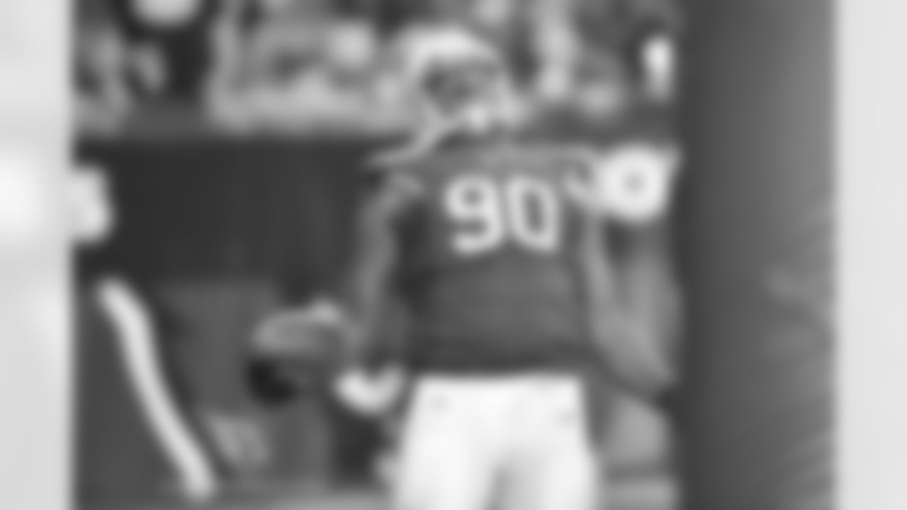 DT Cory Redding against the Packers