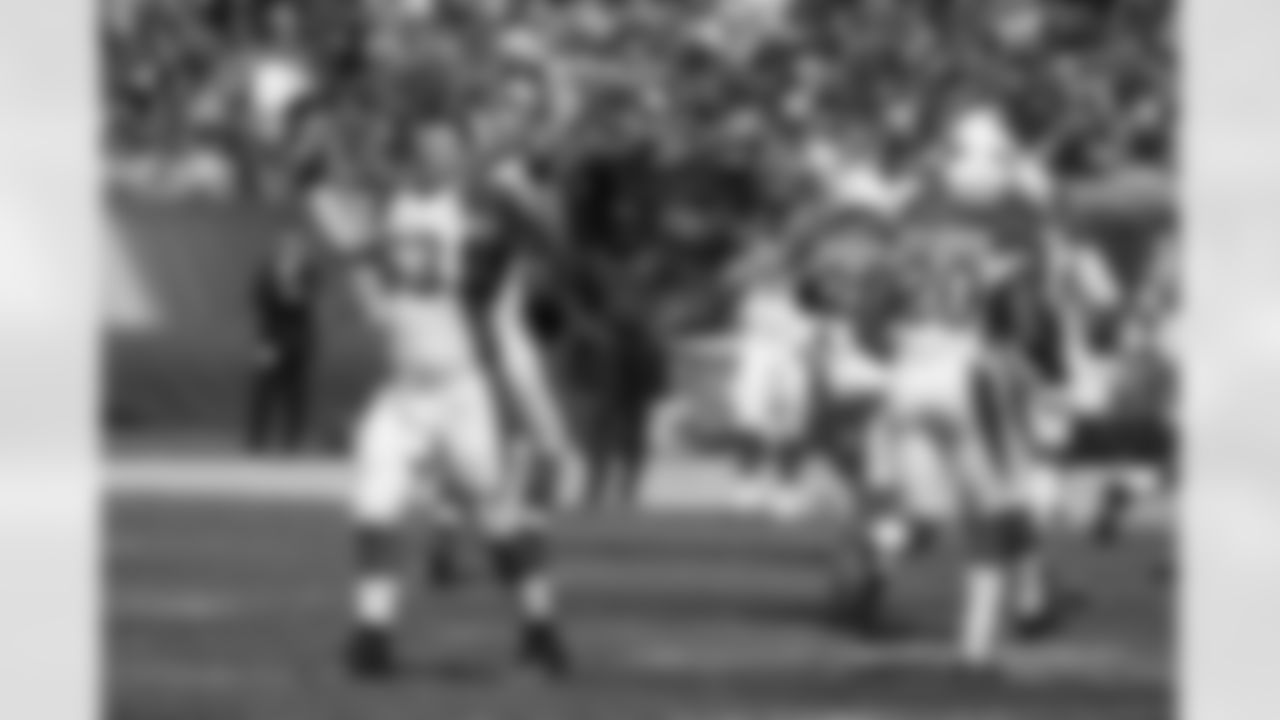C Lyle Sendlein: Seven games