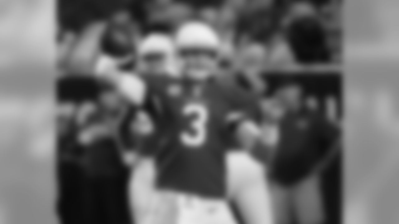 QB Carson Palmer before the game