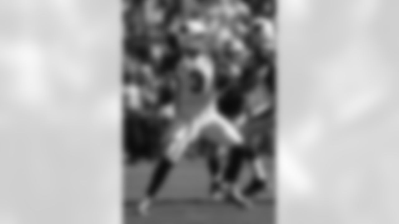 QB Carson Palmer