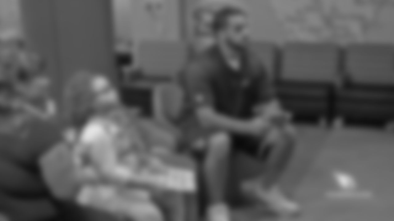 G Oday Aboushi plays a video game