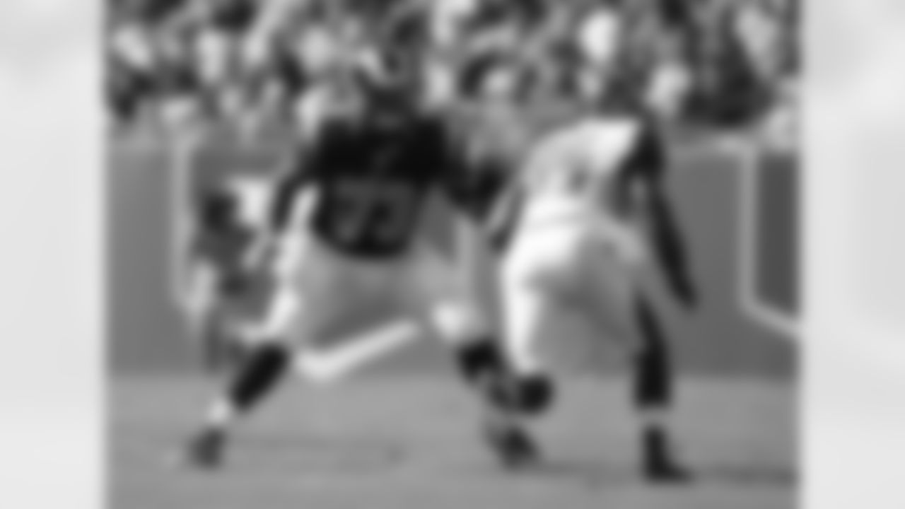 LT Greg Robinson