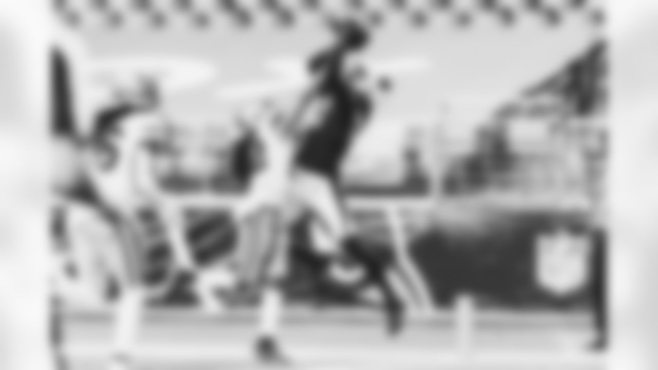 Images of Cardinals wide receiver DeAndre Hopkins during the 2020 season.