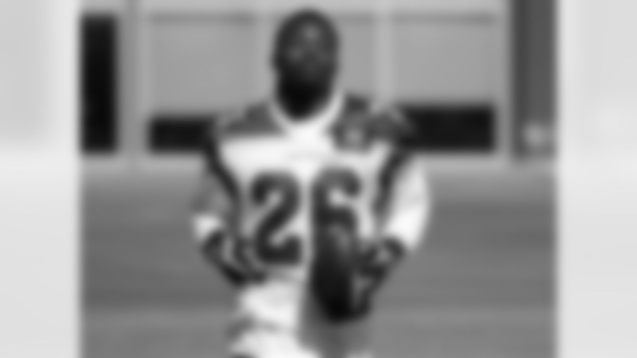 CB Brandon Williams