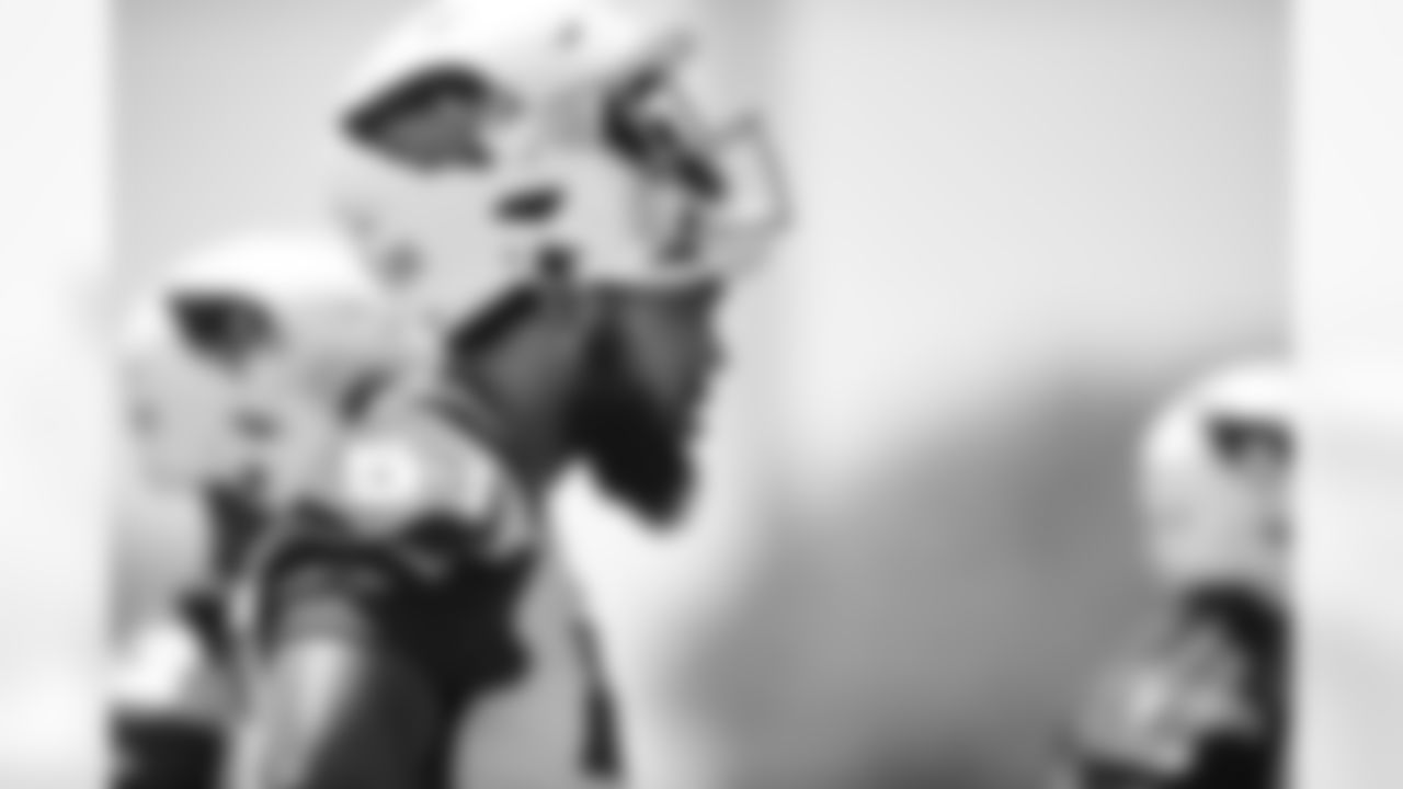 Arizona Cardinals linebacker Jessie Lemonier (53) practices during Week 2 of the OTA offseason program on Wednesday, June 1, 2022 in Tempe, AZ.