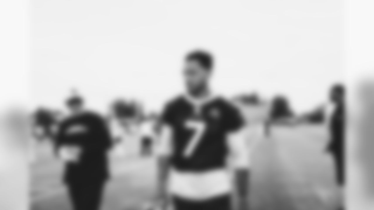 QB Brett Hundley