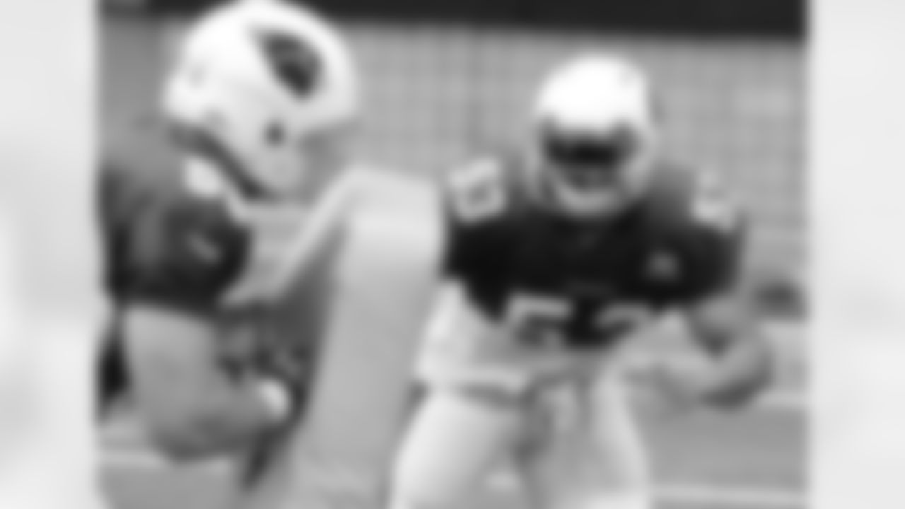 LB JoJo Dickson